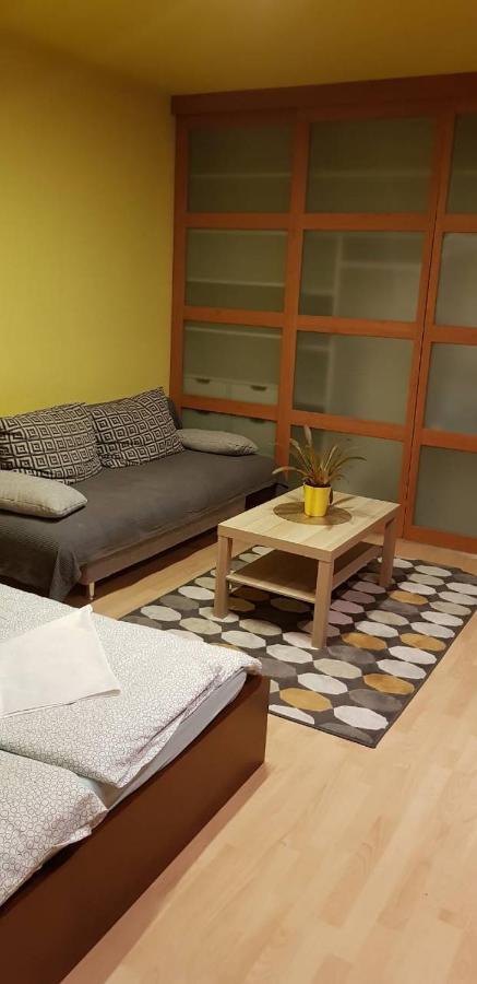 Obuda Apartment Budapest Eksteriør billede